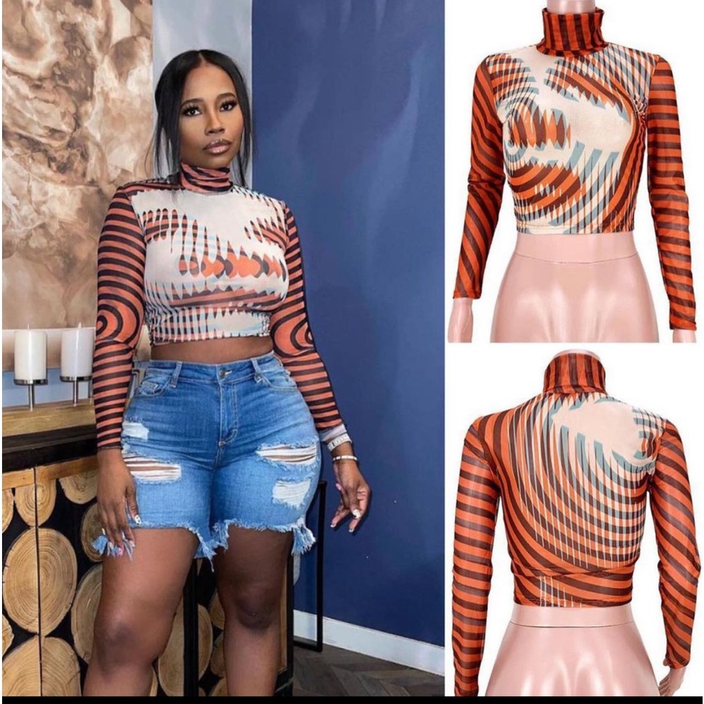 Hypnotize crop top